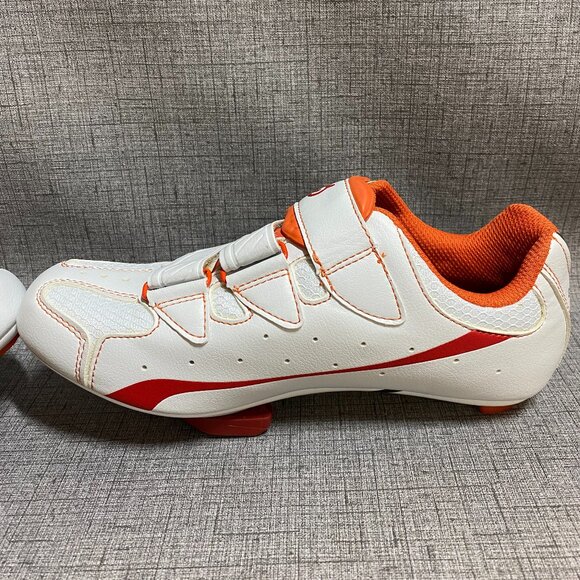 Peloton Cycling Shoes - Picture 5 of 12